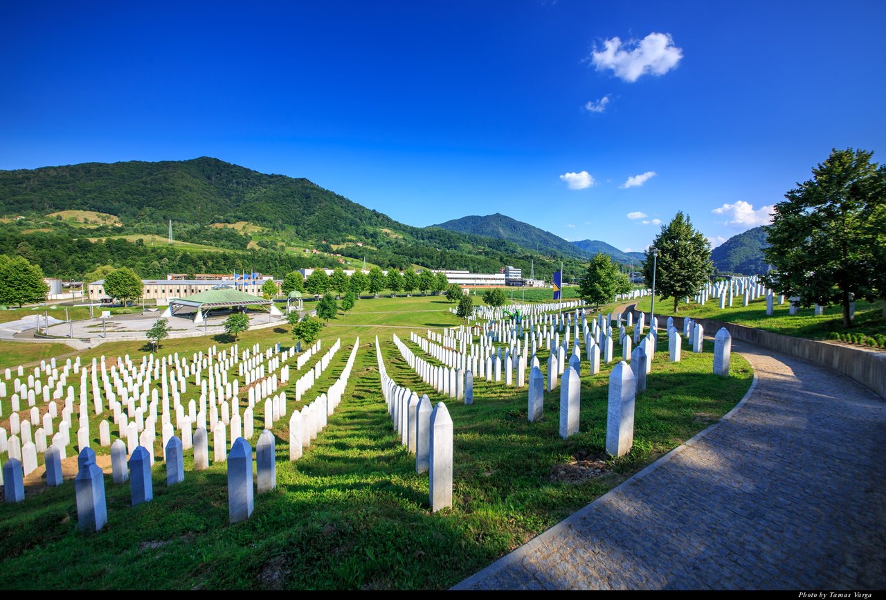 Srebrenica Potocari Genocide Memorial And Cemetery Cipdh Unesco